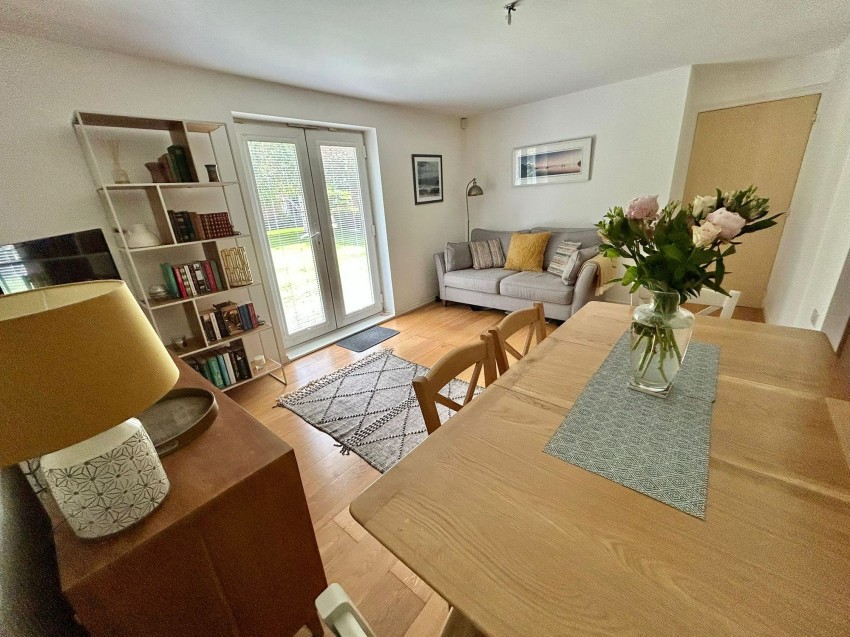 Images for 33 Highmarsh Crescent, West Didsbury, M20