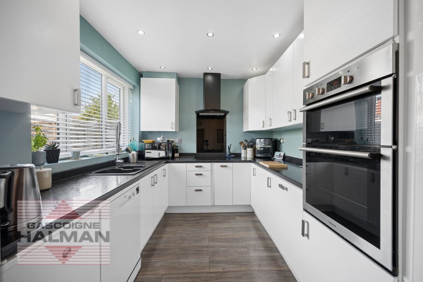 Images for Sunningdale Avenue, Sale, M33