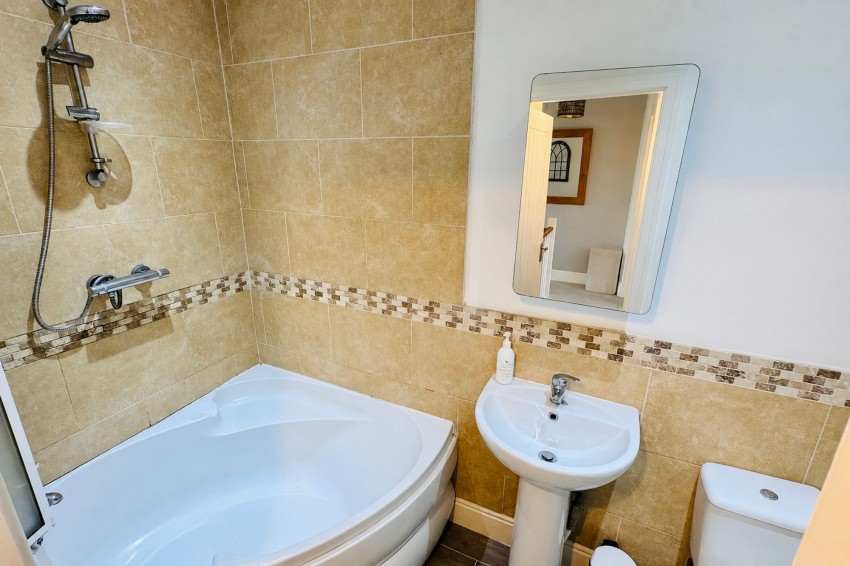 Images for Moorfield Terrace, Hollingworth, SK14