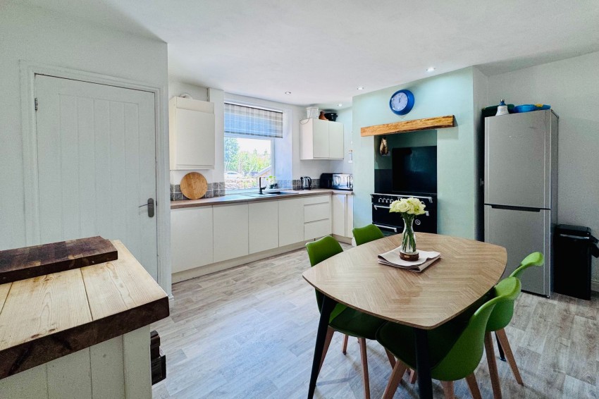 Images for Moorfield Terrace, Hollingworth, SK14