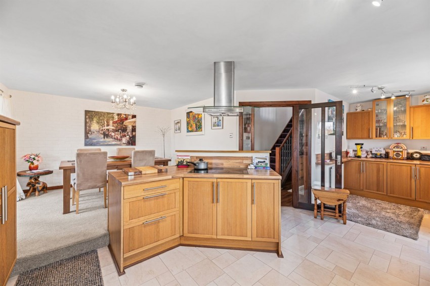 Images for Rodgers Close, Frodsham, WA6