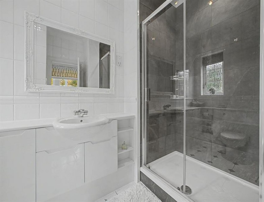 Images for 2 Parklands, Devisdale Road, WA14