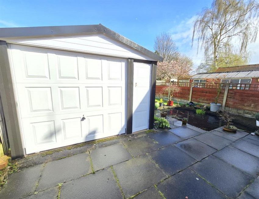 Images for Rosslyn Grove, Timperley, WA15