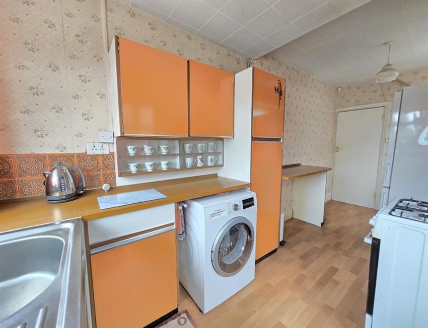 Images for Rosslyn Grove, Timperley, WA15