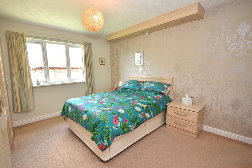 Images for Farmfield Drive, Macclesfield, SK10