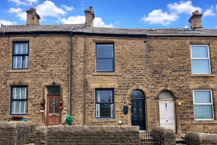 Images for Turnlee Road, Glossop, SK13