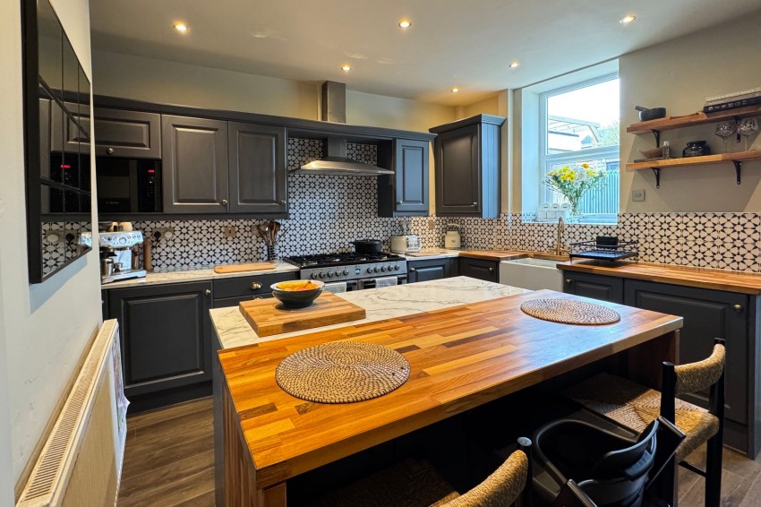 Images for Turnlee Road, Glossop, SK13