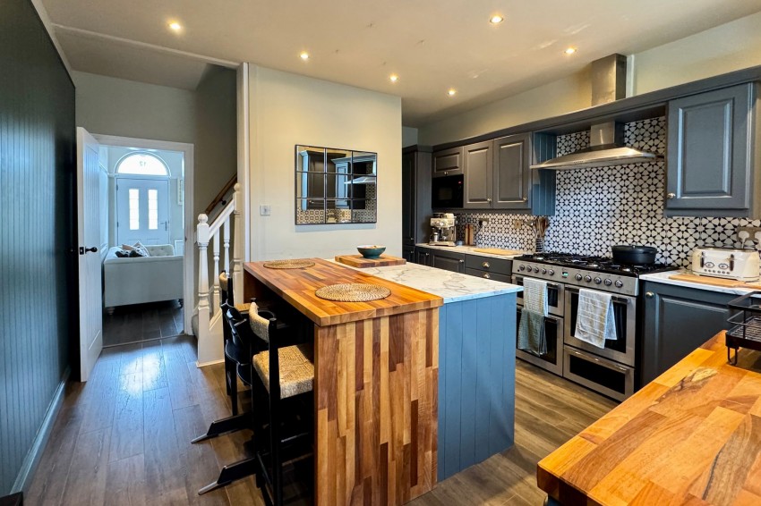 Images for Turnlee Road, Glossop, SK13