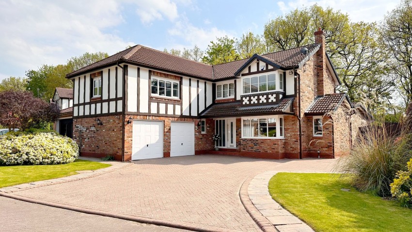 Images for Woodside Lane, Poynton, SK12