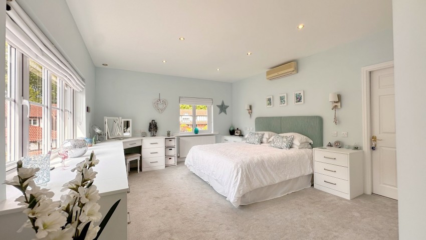 Images for Woodside Lane, Poynton, SK12