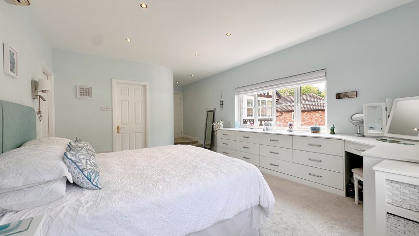 Images for Woodside Lane, Poynton, SK12