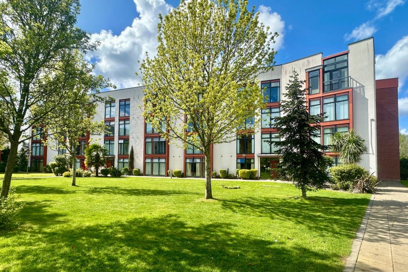 Altrincham Road, Acorn House, M22