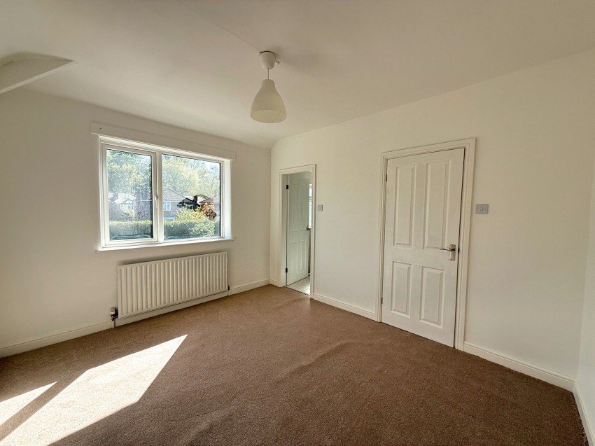 Images for Avonlea Road, Sale, M33