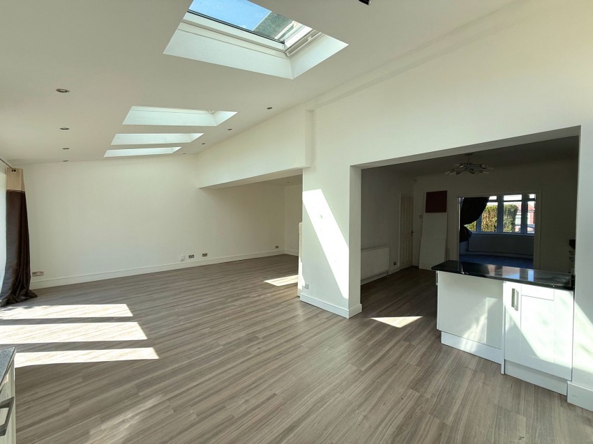 Images for Avonlea Road, Sale, M33