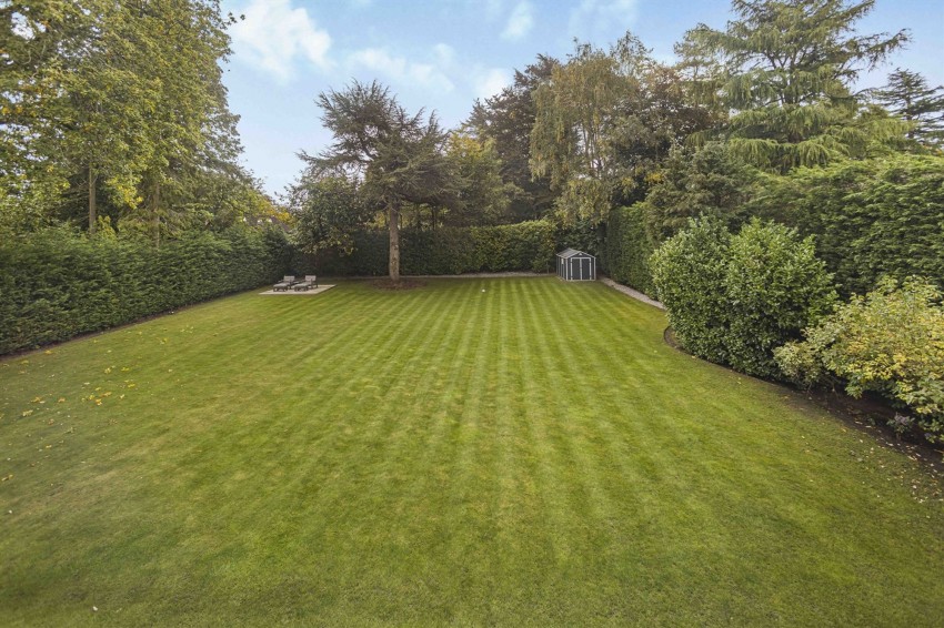 Images for Bollinway, Hale, WA15