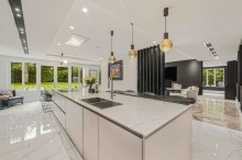 Images for Bollinway, Hale, WA15