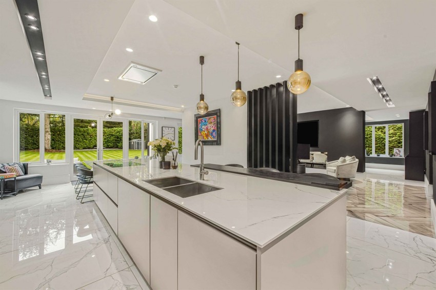 Images for Bollinway, Hale, WA15