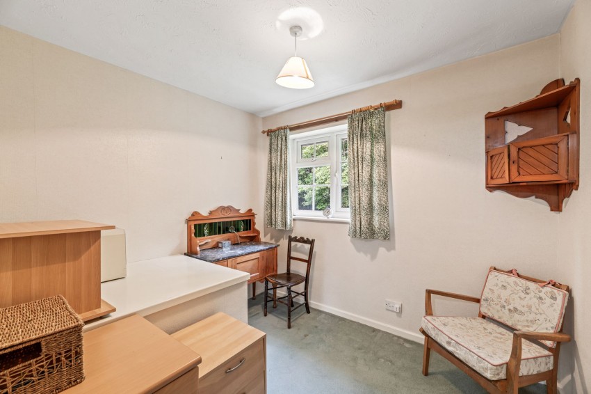 Images for Red Lane, Frodsham, WA6