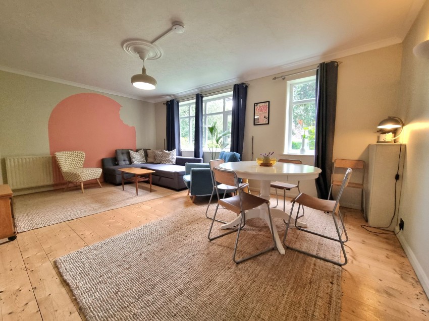 Images for Harboro Grove, Sale, M33