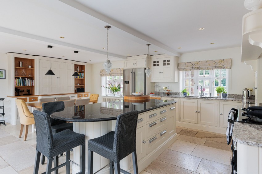 Images for Moss Lane, Manley, WA6