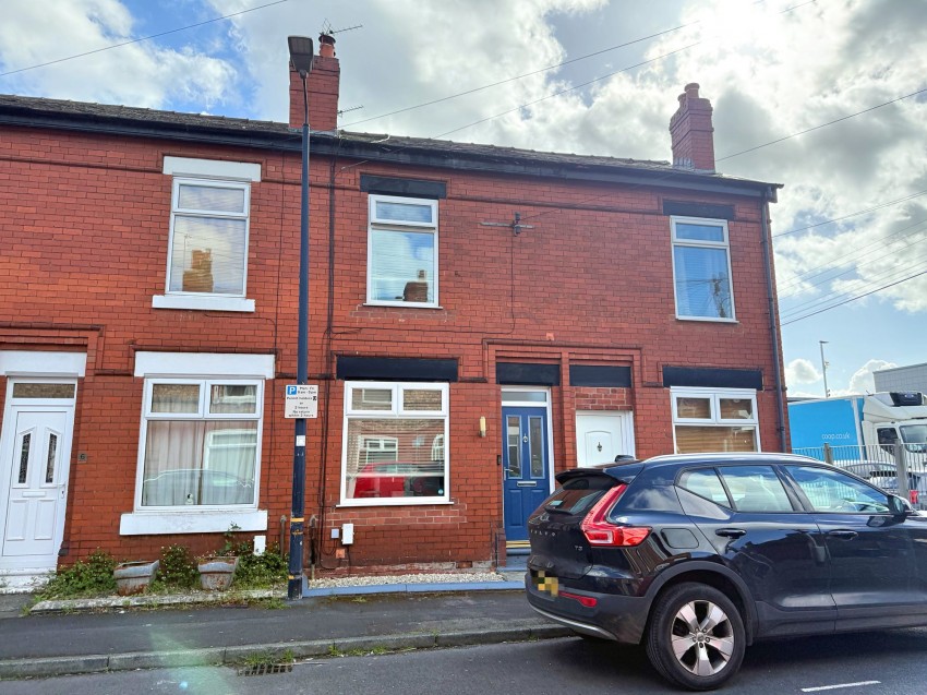 Images for Eaton Road, Sale, M33