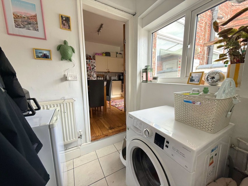 Images for Eaton Road, Sale, M33