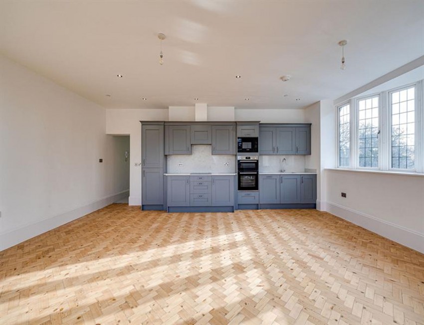 Images for Greysfield House, Ferma Lane, CH3