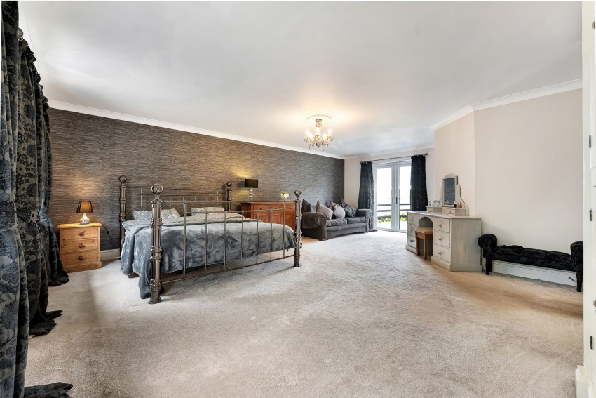 Images for Andertons Lane, Henbury, SK11