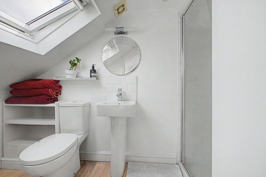 Images for Elm Road, Hale, WA15