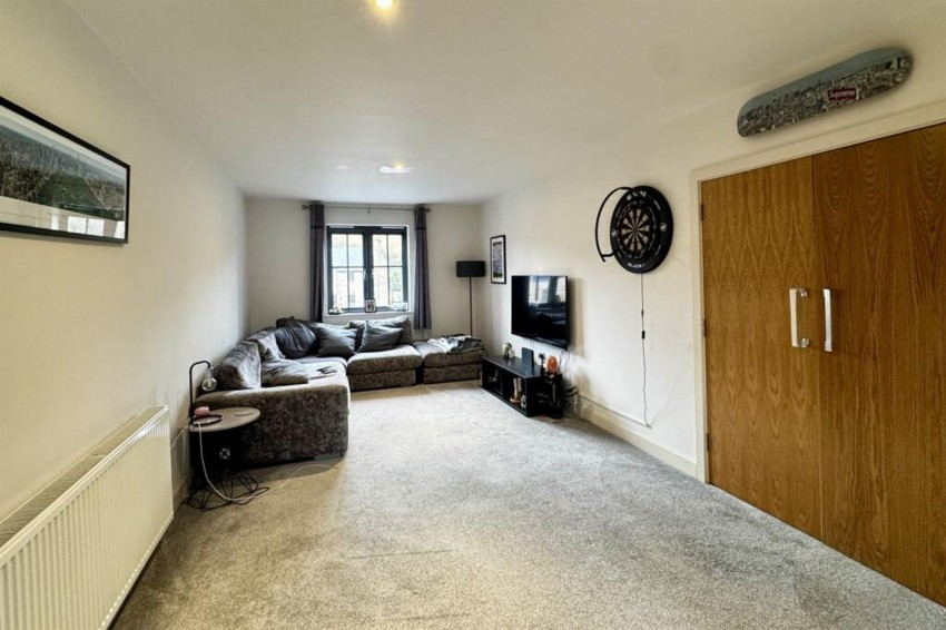 Images for Samuel Wood Close, Glossop, SK13
