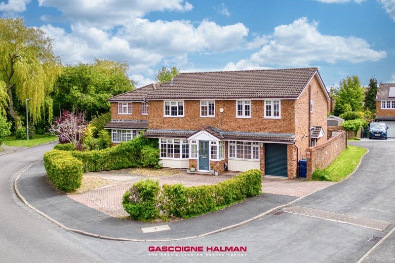 Lyncombe Close, Cheadle Hulme, SK8