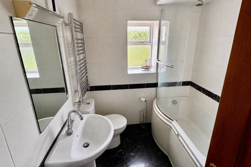 Images for Woolley Lane, Hollingworth, SK14