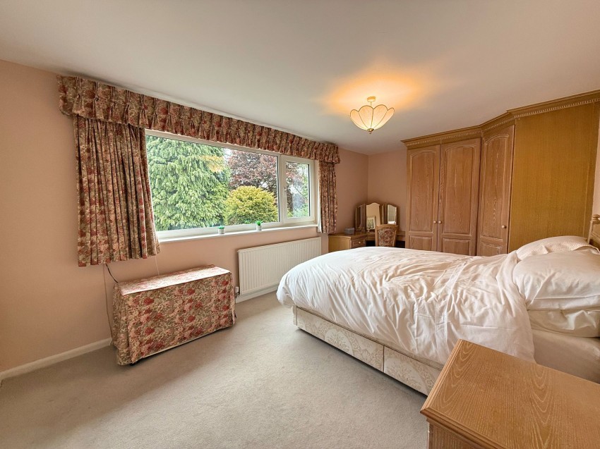 Images for Woodlands Drive, Sale, M33
