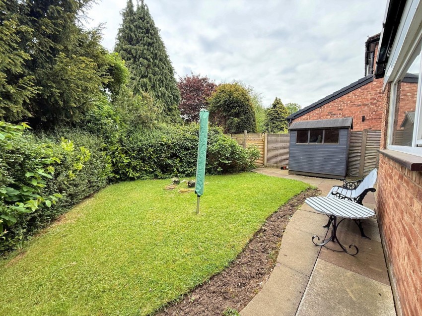 Images for Woodlands Drive, Sale, M33