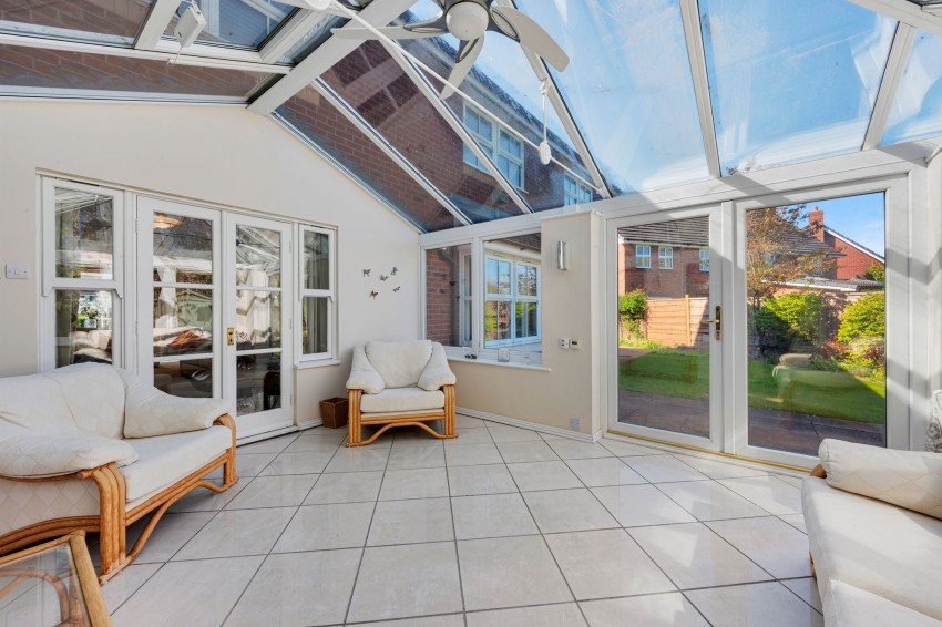 Images for York Crescent, Wilmslow, SK9