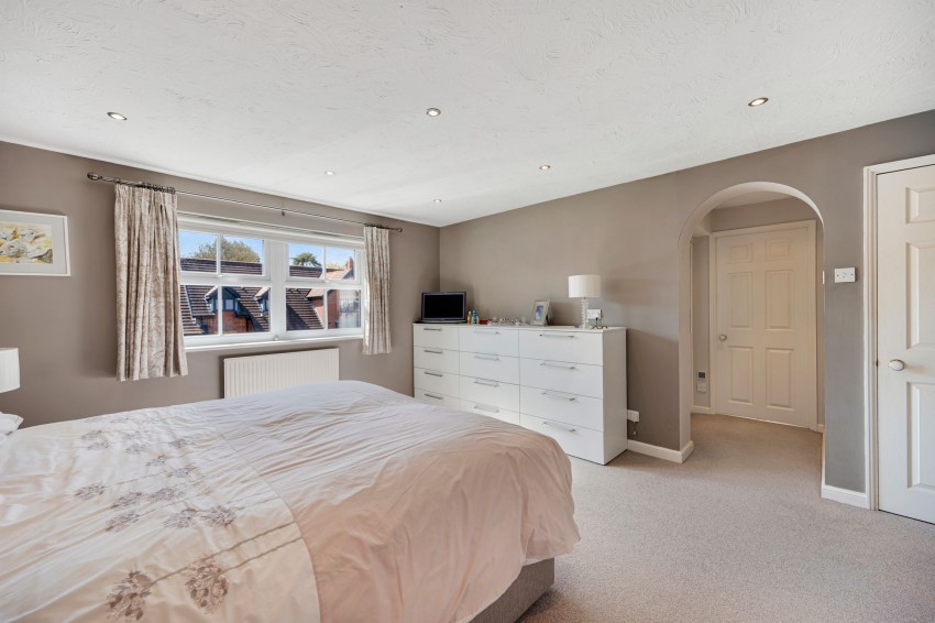 Images for York Crescent, Wilmslow, SK9