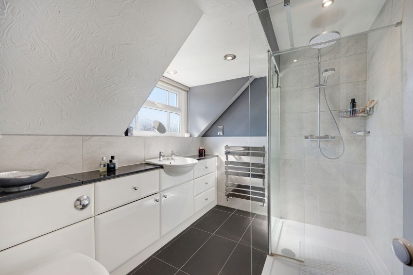 Images for York Crescent, Wilmslow, SK9