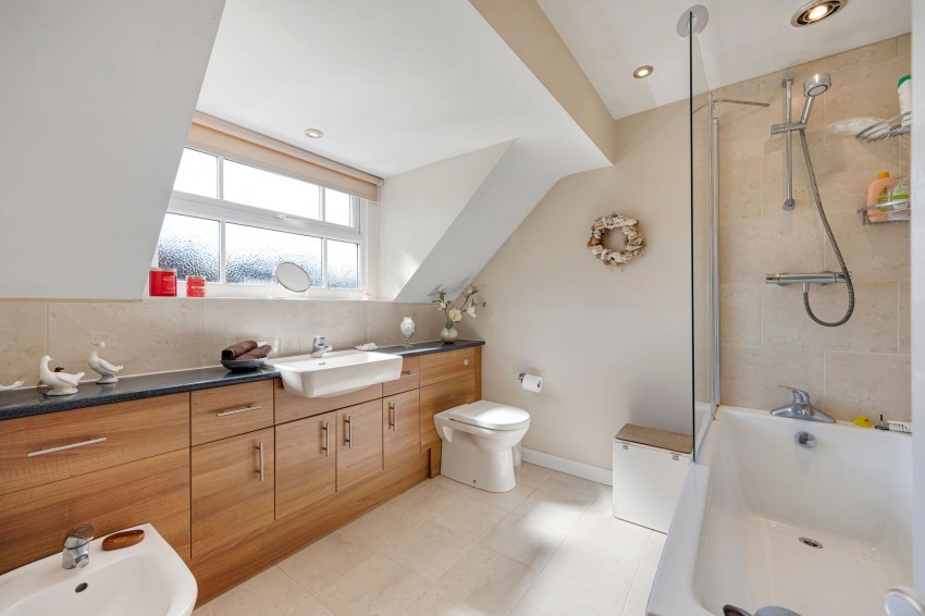 Images for York Crescent, Wilmslow, SK9