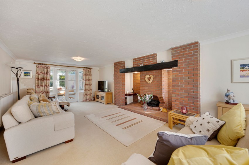 Images for York Crescent, Wilmslow, SK9