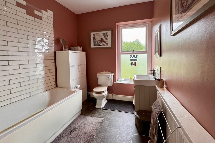Images for Turnlee Road, Glossop, SK13
