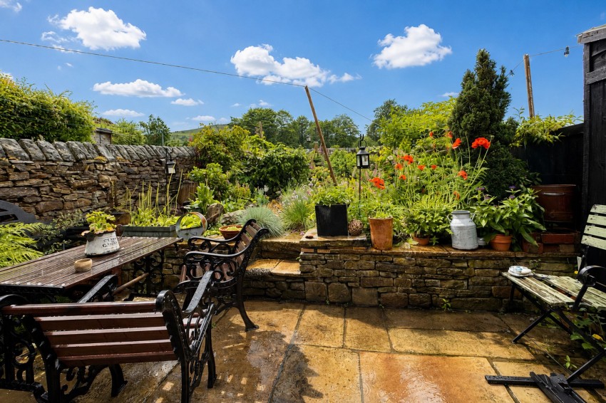 Images for Turnlee Road, Glossop, SK13