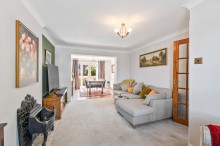 Images for Barn Croft, Helsby, WA6