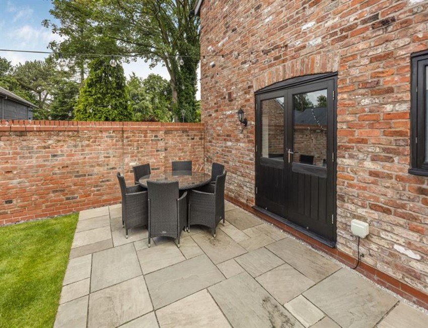 Images for Bell Lane, Thelwall, WA4