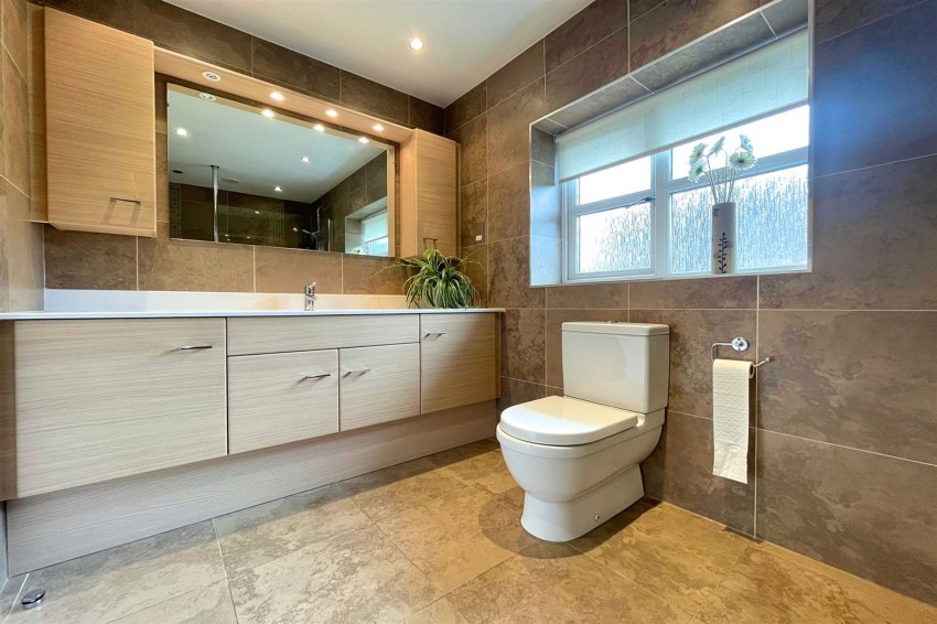 Images for Greylands Close, Sale, M33