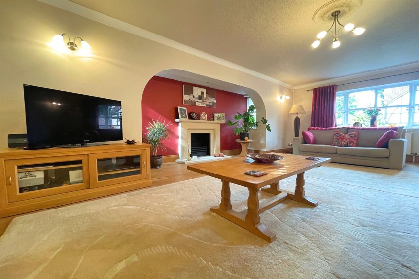 Images for Greylands Close, Sale, M33