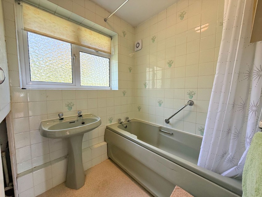 Images for Woodbourne Road, Sale, M33