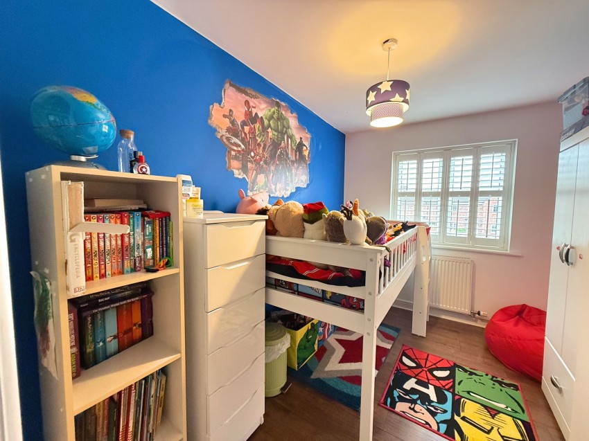 Images for Temple Road, Sale, M33
