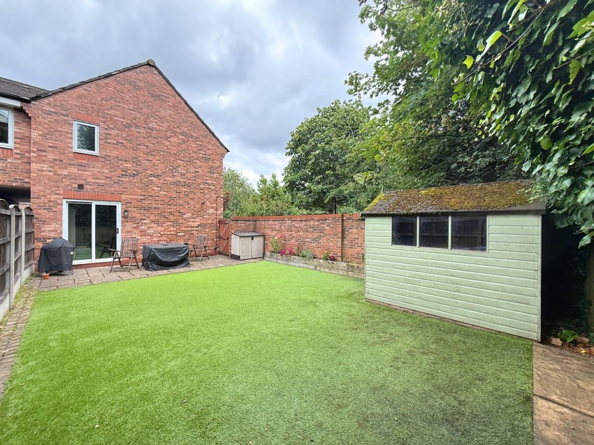 Images for Temple Road, Sale, M33