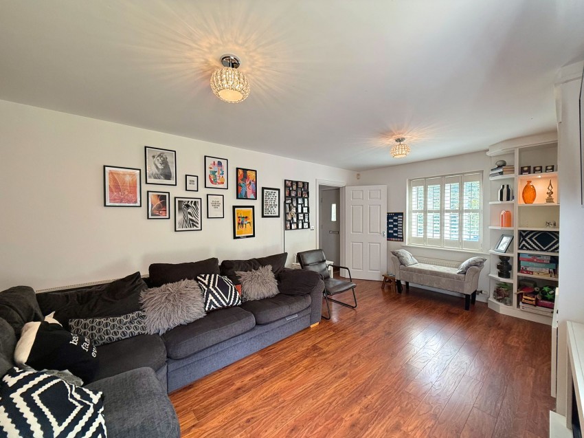 Images for Temple Road, Sale, M33