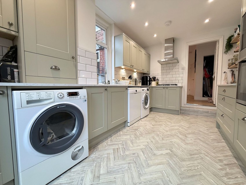 Images for Meadows Road, Sale, M33
